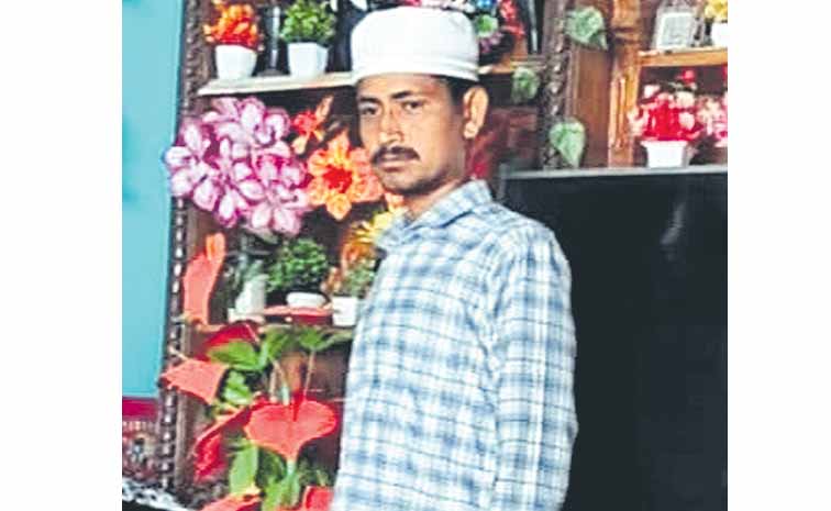 గూడూరులో యువకుడి దారుణ హత్య: మర్మాంగం కోసి జేబులో పెట్టిన దుండగులు